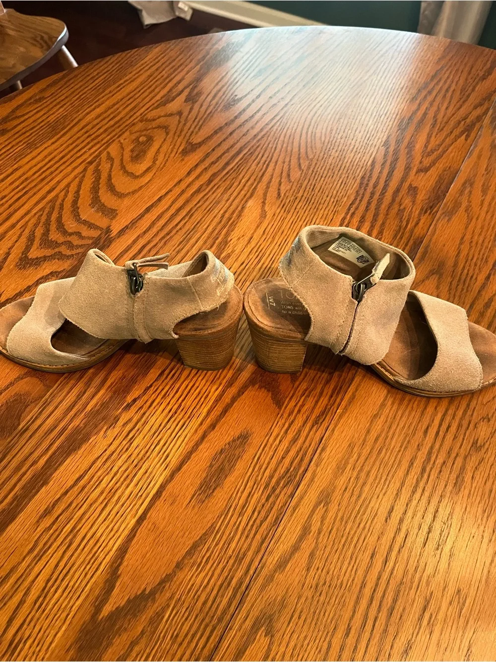 Toms Majorca Cutout Block Heel Sandals in Desert Taupe Suede